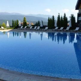 1 Bed - Sleeps 4 - Pets - Mountain Views