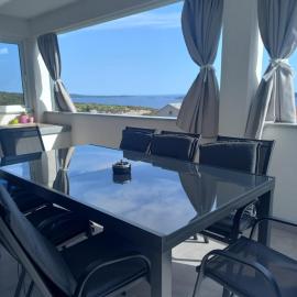 Holiday home Petra, hotel i Vinišće