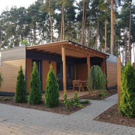 JH2 domek M&M Apartments, hotel Altanka városában