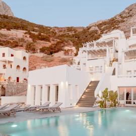Mon Signor Adults Only Boutique Hotel - Kamari Santorini, хотел в Камари