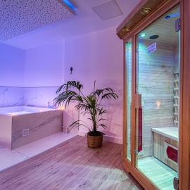 Spa et Sauna au coeur de Metz (unenuitametz)、メスのホテル