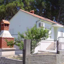 Holiday home in Ugljan - Insel Ugljan 7464