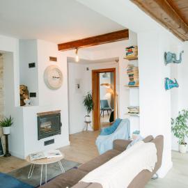 Casa Domestic, a modern guest house in the transylvanian countryside