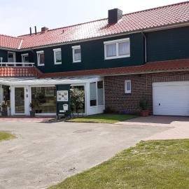 Grosszügige Wohnung für 4 Personen in Ostfriesland mit E- Ladesäule, hotel a Utarp