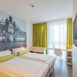 Viesnīca Super 8 by Wyndham Dresden Drēzdenē