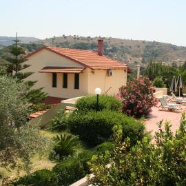 Stratos Villas