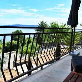 House Bučić - apartment 1, hotel in Mošćenička Draga
