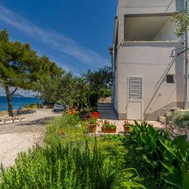 Apartments Dragica