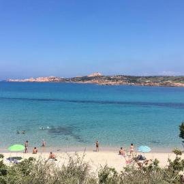 Grazioso appartamento Isola Rossa