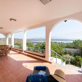 Villa Kiara、Tersanasのホテル