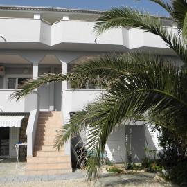 Apartments Babić, Hotel in Novalja
