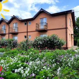 Casa cu flori, hotel in Tuzla