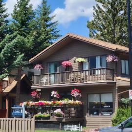A Good Nite's Rest Bed and Breakfast, hotell i Banff