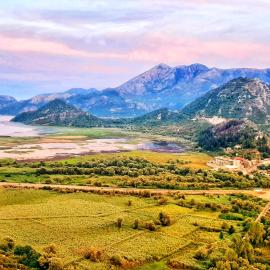 Auto camp Radoman, hotel a Virpazar