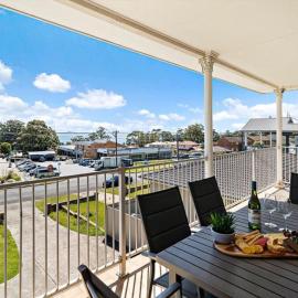 Vincentia Breeze by Experience Jervis Bay