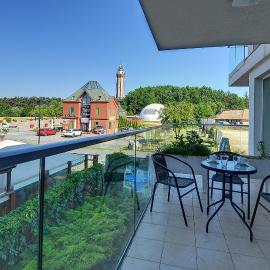 Elegancki Apartament Sun Seasons 24 Blisko Plaży z Parkingiem by Noclegi Renters