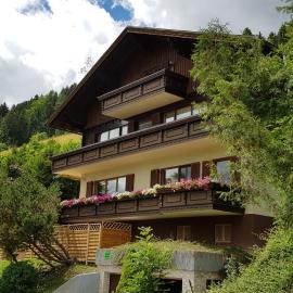 Apartment Claudia, hotel di Gröbming