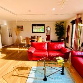 Premium Ferienwohnung Ulf-Dieter Kunstmann, hotel in Kremmen