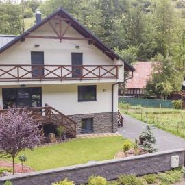 Chalupa Biela 21, hotel a Zázrivá