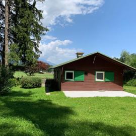 Waldchalet am Eichhof, hotelli kohteessa Innsbruck