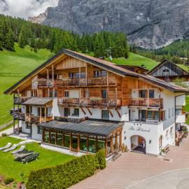 B&B - Ciasa Rü Blanch, Hotel in St. Kassian