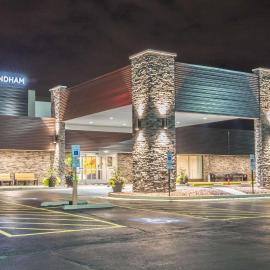 Wyndham Chicago O'Hare