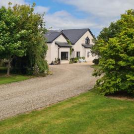 Oak Tree Lane Country B and B, hotel in Bridgetown