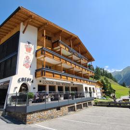 Hotel Cresta, hotel u gradu Samnaun
