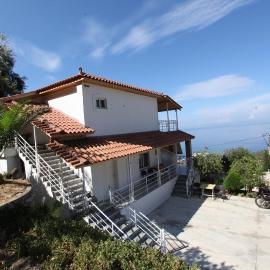 Vila Riza Veliu, hotel in Piqeras