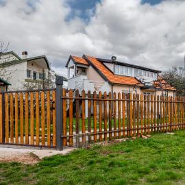 Frile Apartments, Hotel in Nikšić