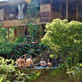 Huaca Huaca Hostel, hotel di Mocoa