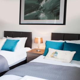 East Midland House FREE Private Parking Fast WiFi Smart TV with Garden, hotell i Kettering