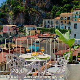 Cetara Costa d'Amalfi Residence, hotel u gradu Četara