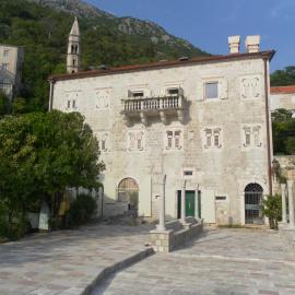 Apartments David, hotel v destinaci Perast
