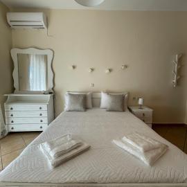 Ouranias Guesthouse