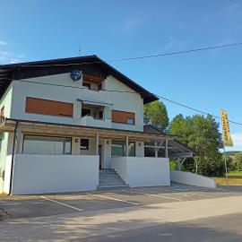 APARTMAJI KISILAK、Rogašovciのホテル