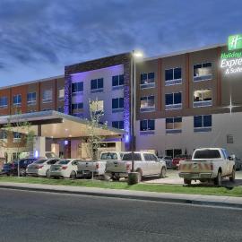 Holiday Inn Express & Suites - Roswell by IHG, מלון ברוזוול
