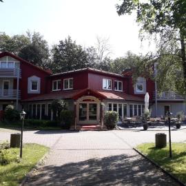 Hotel Rosengarten Leipzig-Naunhof, hotel em Naunhof