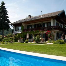 Gästehaus Gamsei - Bosch Hermann, hotelli kohteessa Grassau