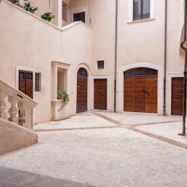 Palazzo dei Pavoni, Relais di Charme, hotel i LʼAquila