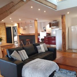 Loft dans les Pyrénées, hotel en Oloron-Sainte-Marie