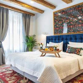 Nikolas Haus Premium Historic Center Stay & Free Parking, hotel in Braşov