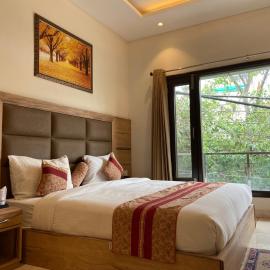 Hotel Exotic - 5 min walk from Golden Temple, hotel v mestu Amritsar