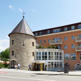 Hotel Goldene Rose, hotel di Brunico