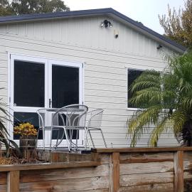 Affordable, Spacious, Bright, Warm, Unit in Central Whangarei, hotel in Whangarei