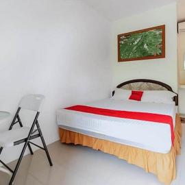 RedDoorz near RS Mitra Keluarga Depok, Hotel in Setasiun Depok