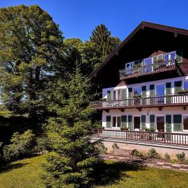 Villa Sawallisch, hotel a Grassau
