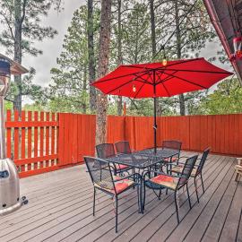 Ruidoso Cabin w/ Deck & Grill - Walk to Town!