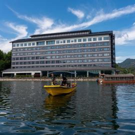 Viesnīca Grandvrio Hotel Miyajima Wakura - ROUTE INN HOTELS - pilsētā Mijadžima