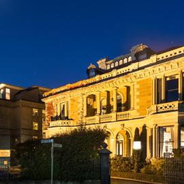Lenna Of Hobart: Hobart şehrinde bir otel